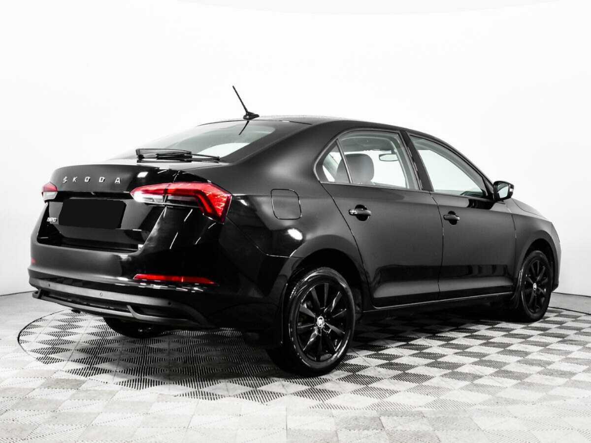 Skoda Rapid с пробегом — 2020 год. Фото: #4