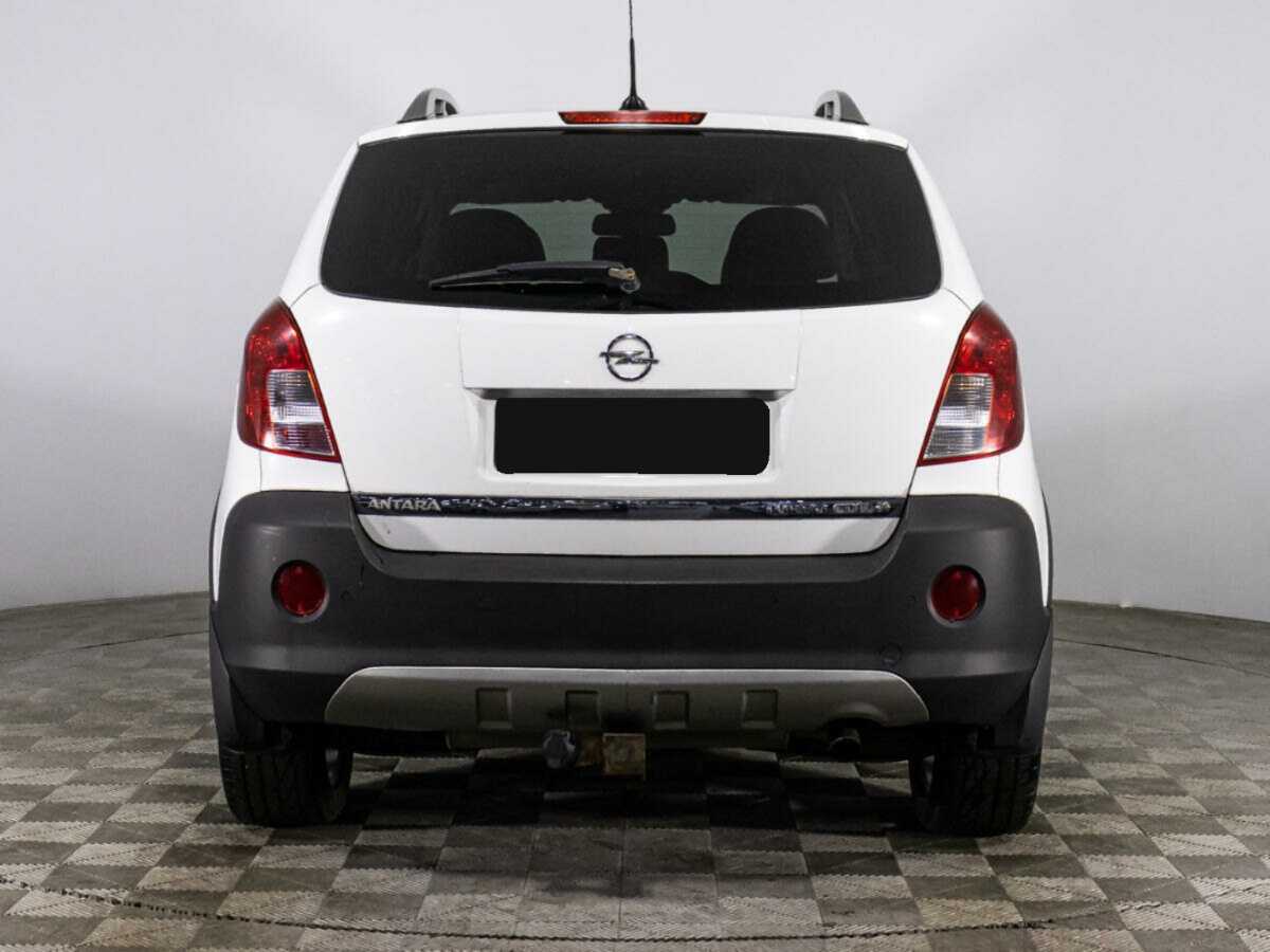 Opel Antara с пробегом — 2012 год. Фото: #5