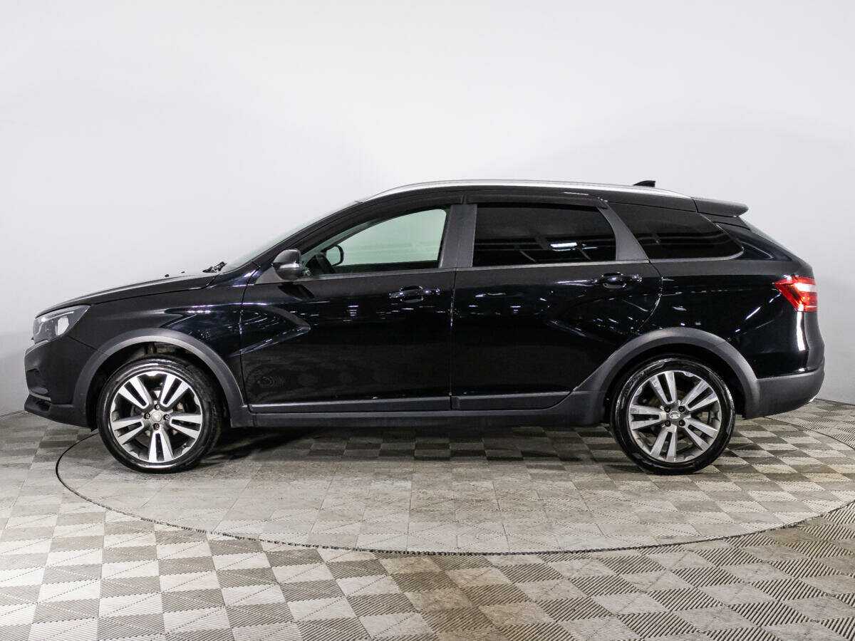 Lada (ВАЗ) Vesta с пробегом — 2022 год. Фото: #7