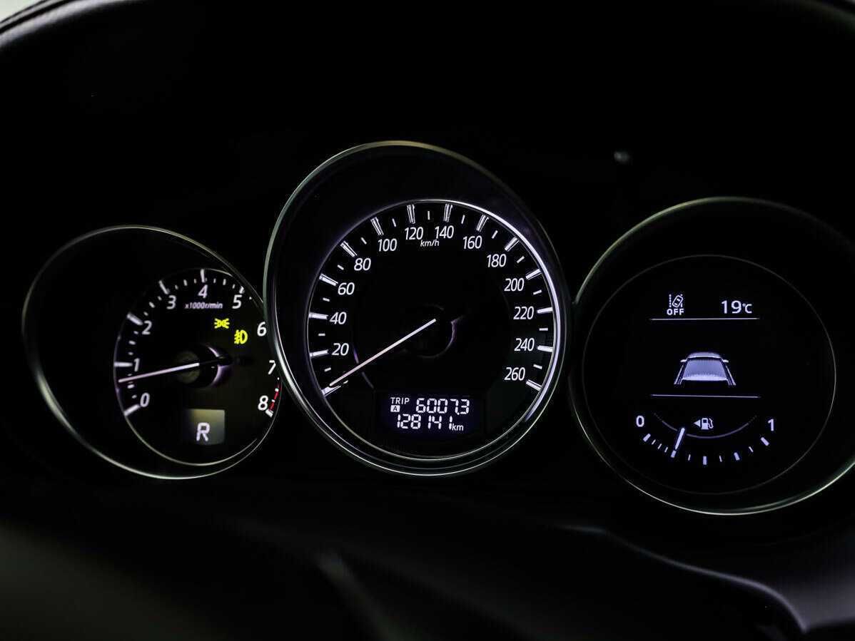 Mazda 6 с пробегом — 2015 год. Фото: #26