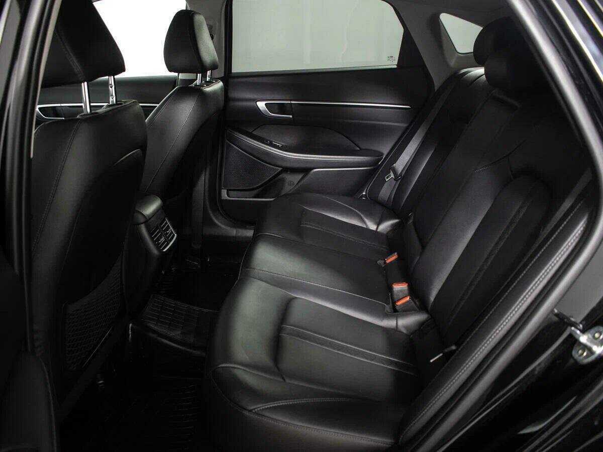 Hyundai Sonata с пробегом — 2020 год. Фото: #9