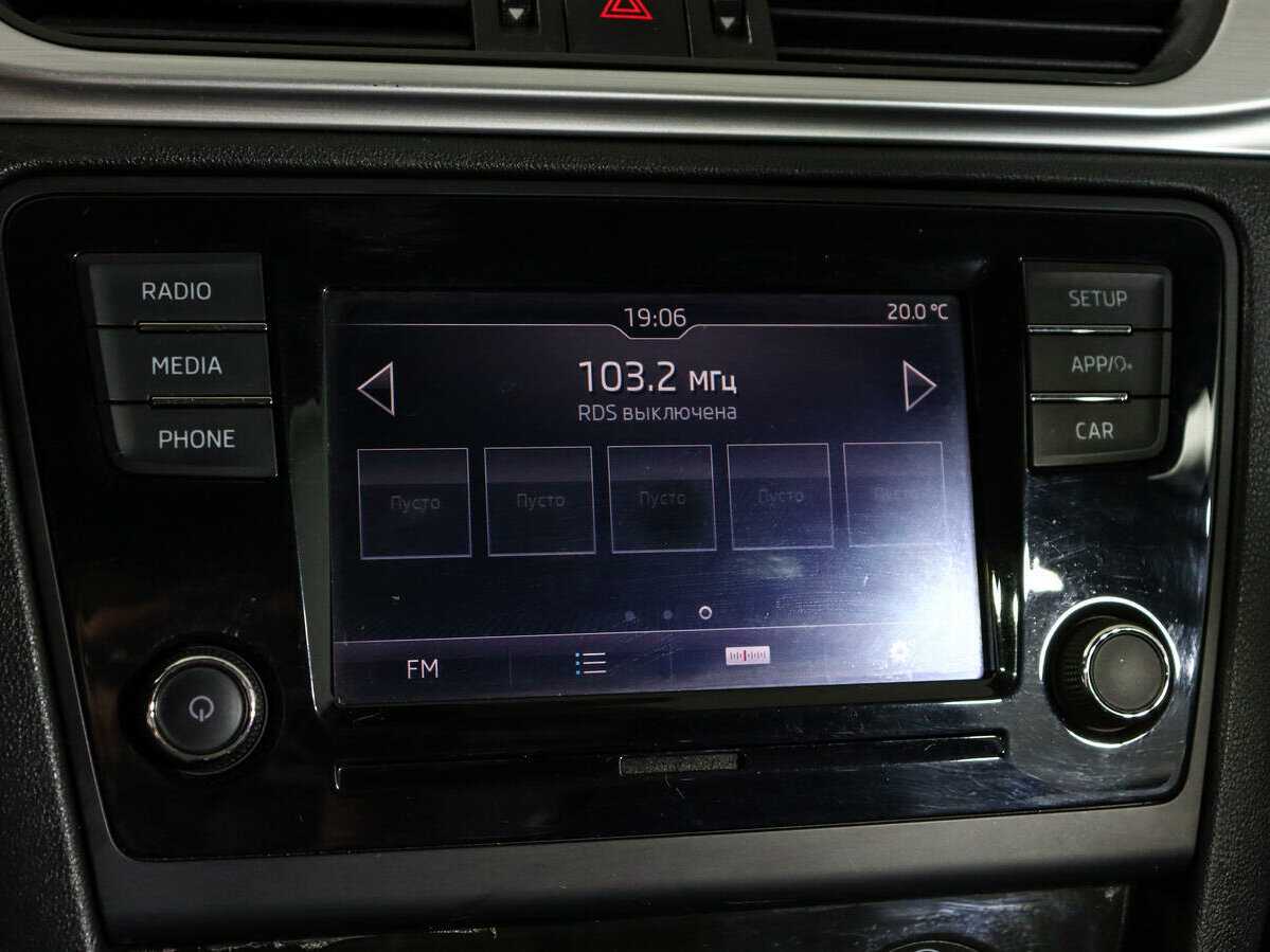 Skoda Rapid с пробегом — 2019 год. Фото: #14