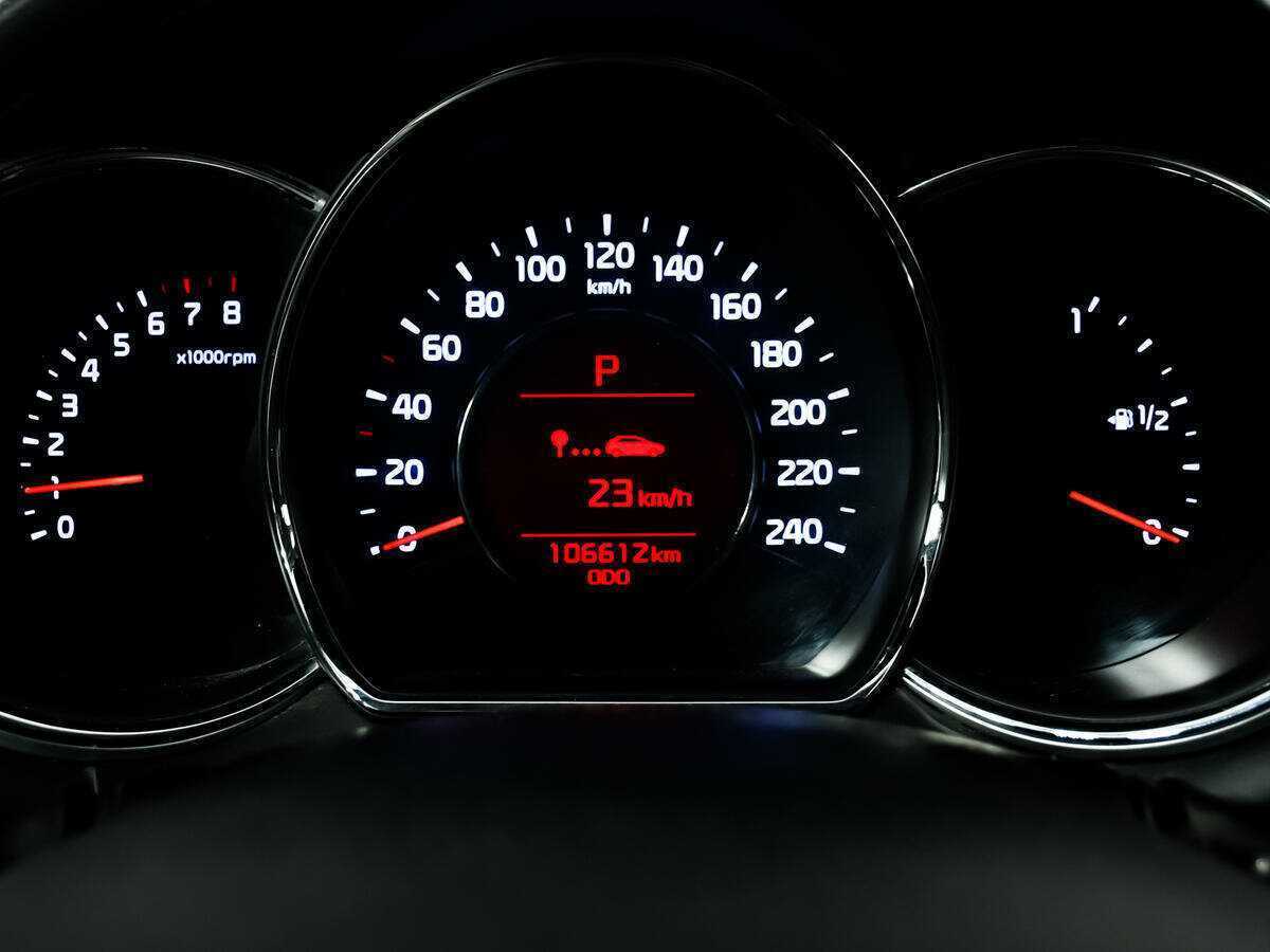 Kia Ceed с пробегом — 2013 год. Фото: #9