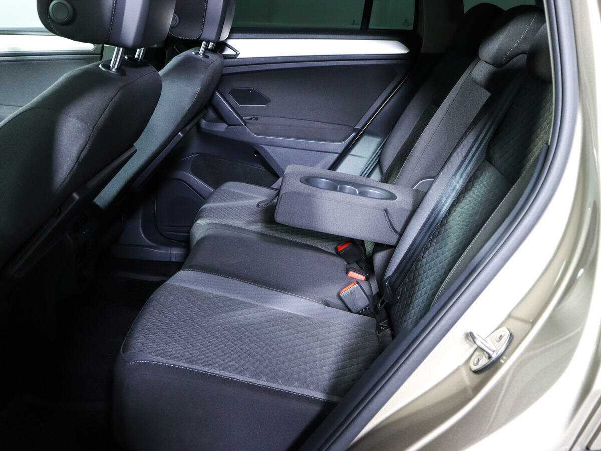 Volkswagen Tiguan с пробегом — 2017 год. Фото: #7