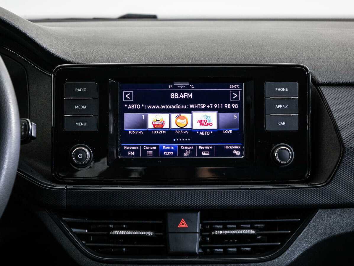 Volkswagen Polo с пробегом — 2020 год. Фото: #11