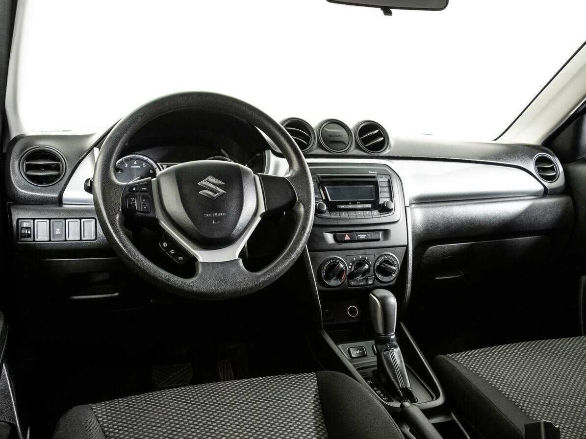 Suzuki Vitara с пробегом — 2017 год. Фото: #10