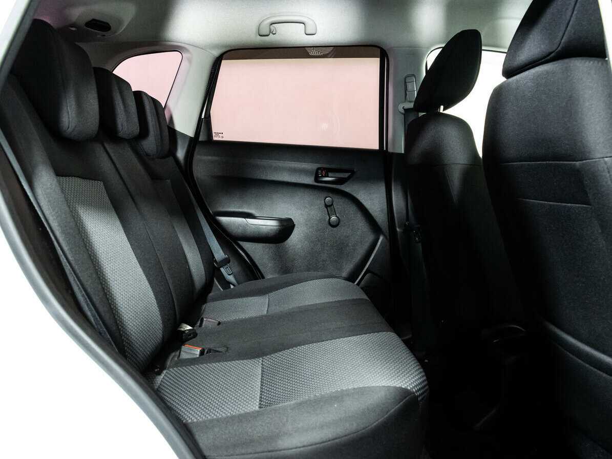 Suzuki Vitara с пробегом — 2017 год. Фото: #16