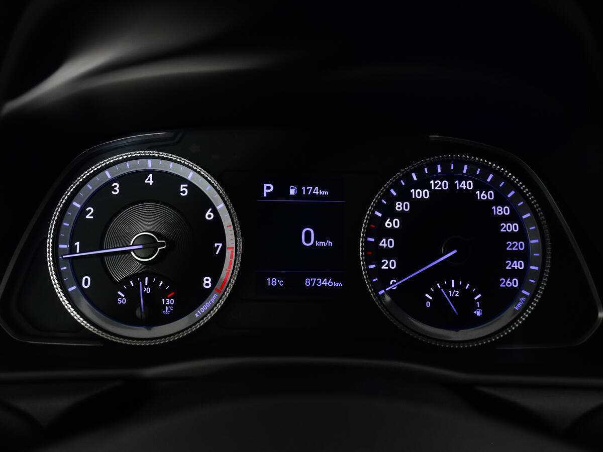 Hyundai Sonata с пробегом — 2020 год. Фото: #8