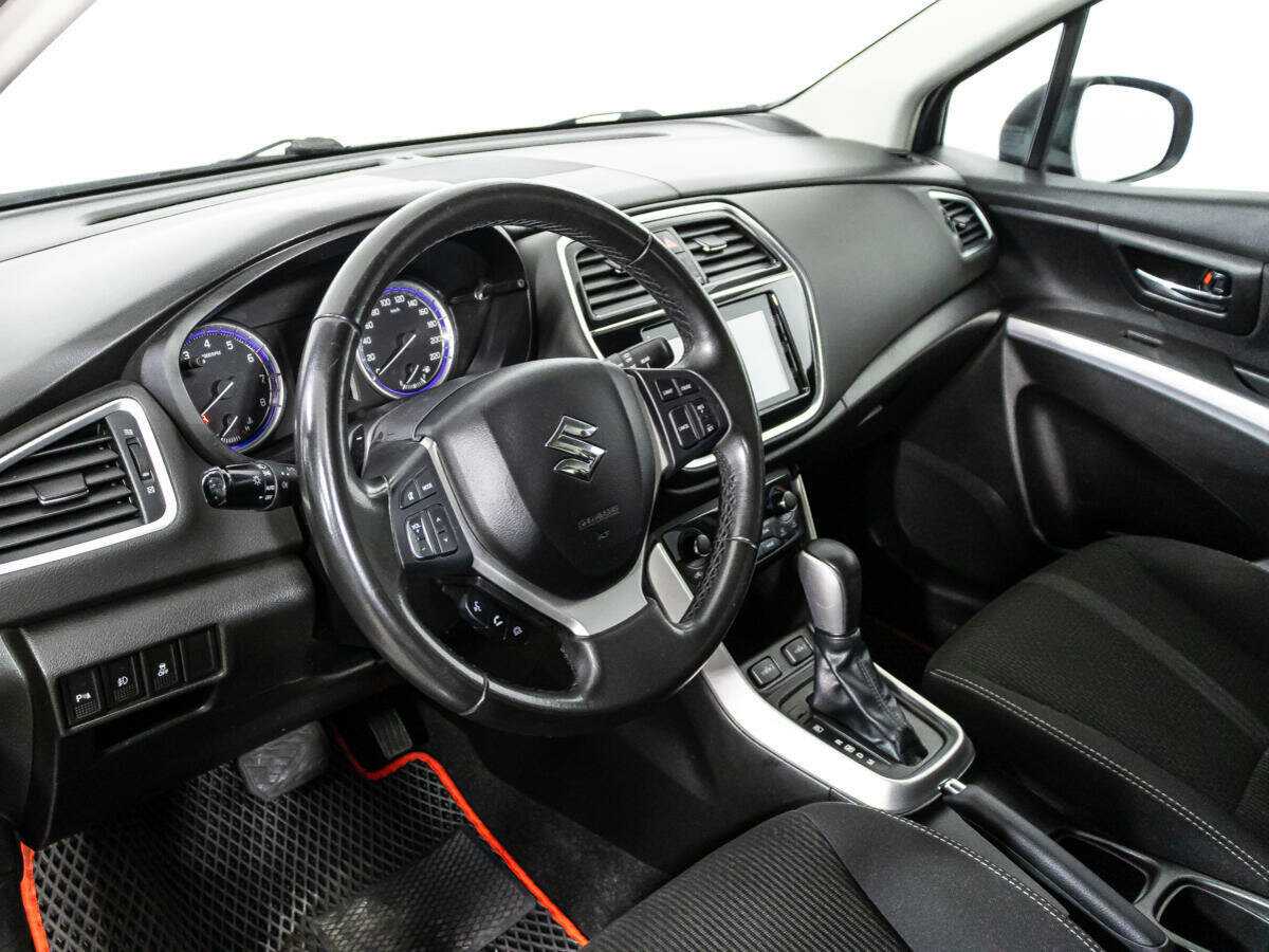 Suzuki SX4 с пробегом — 2021 год. Фото: #10