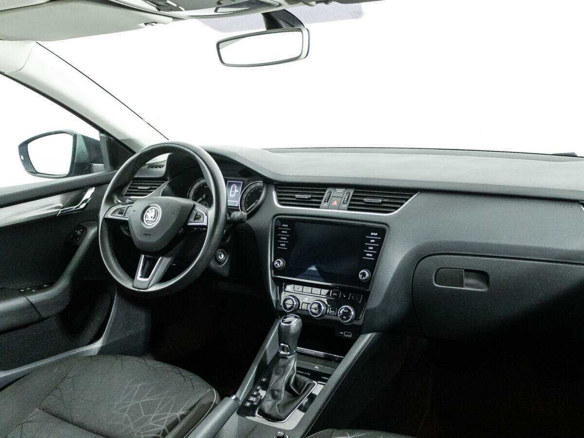 Skoda Octavia с пробегом — 2019 год. Фото: #8