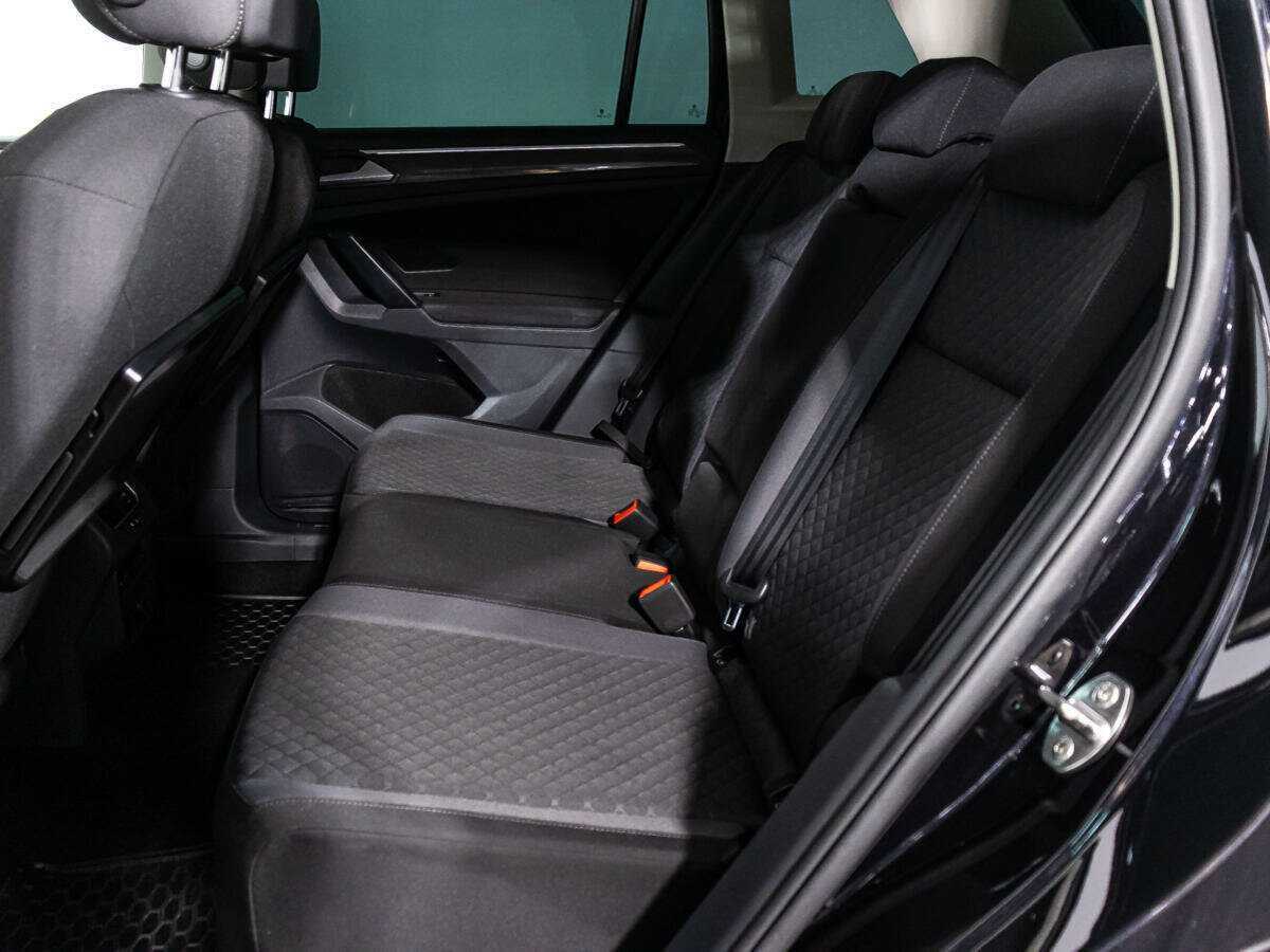 Volkswagen Tiguan с пробегом — 2017 год. Фото: #9