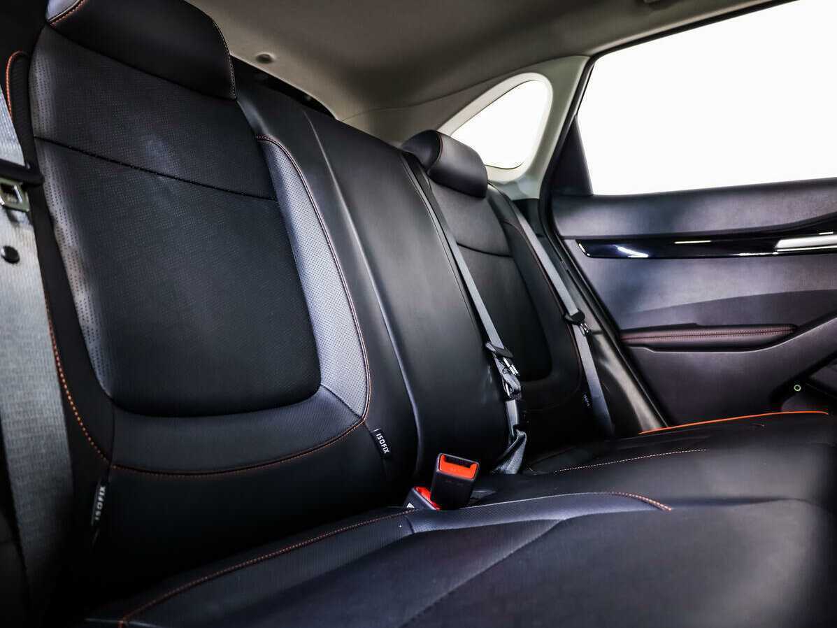 Kia Seltos с пробегом — 2023 год. Фото: #11