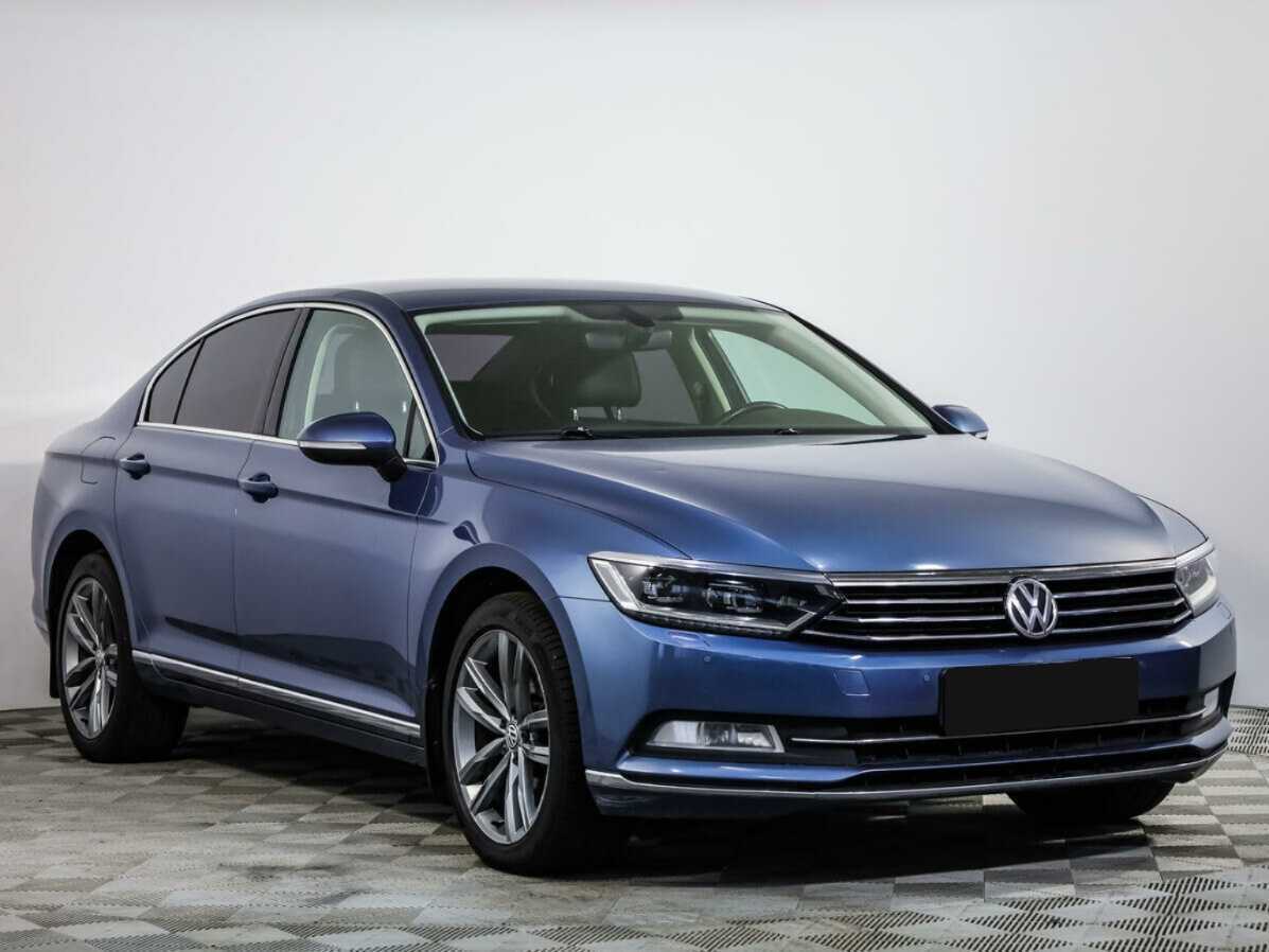 Volkswagen Passat с пробегом — 2017 год. Фото: #1