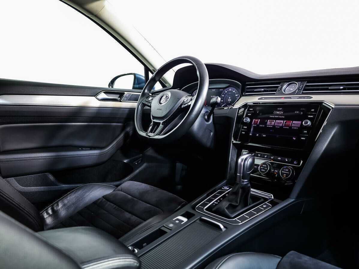 Volkswagen Passat с пробегом — 2017 год. Фото: #7