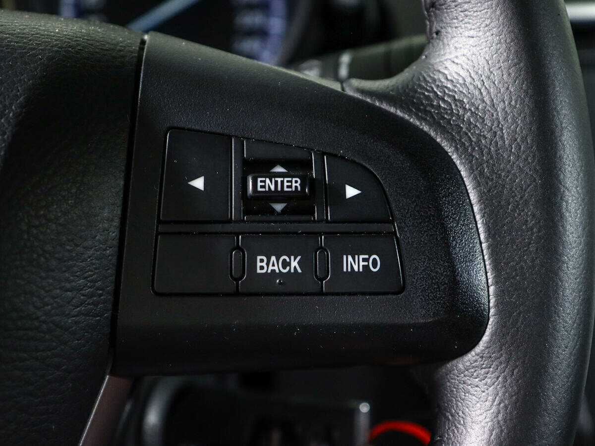 Mazda 3 с пробегом — 2012 год. Фото: #14