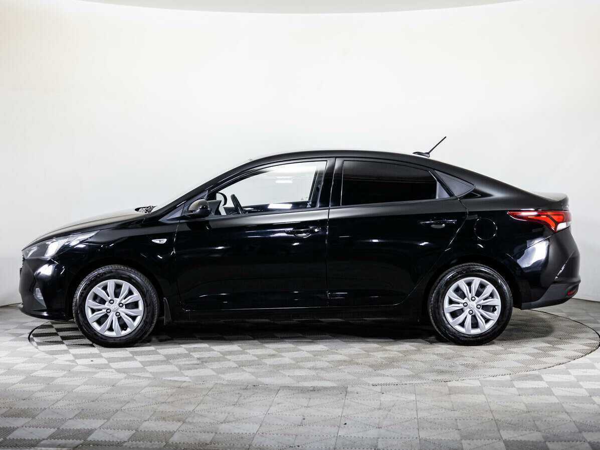 Hyundai Solaris с пробегом — 2020 год. Фото: #7