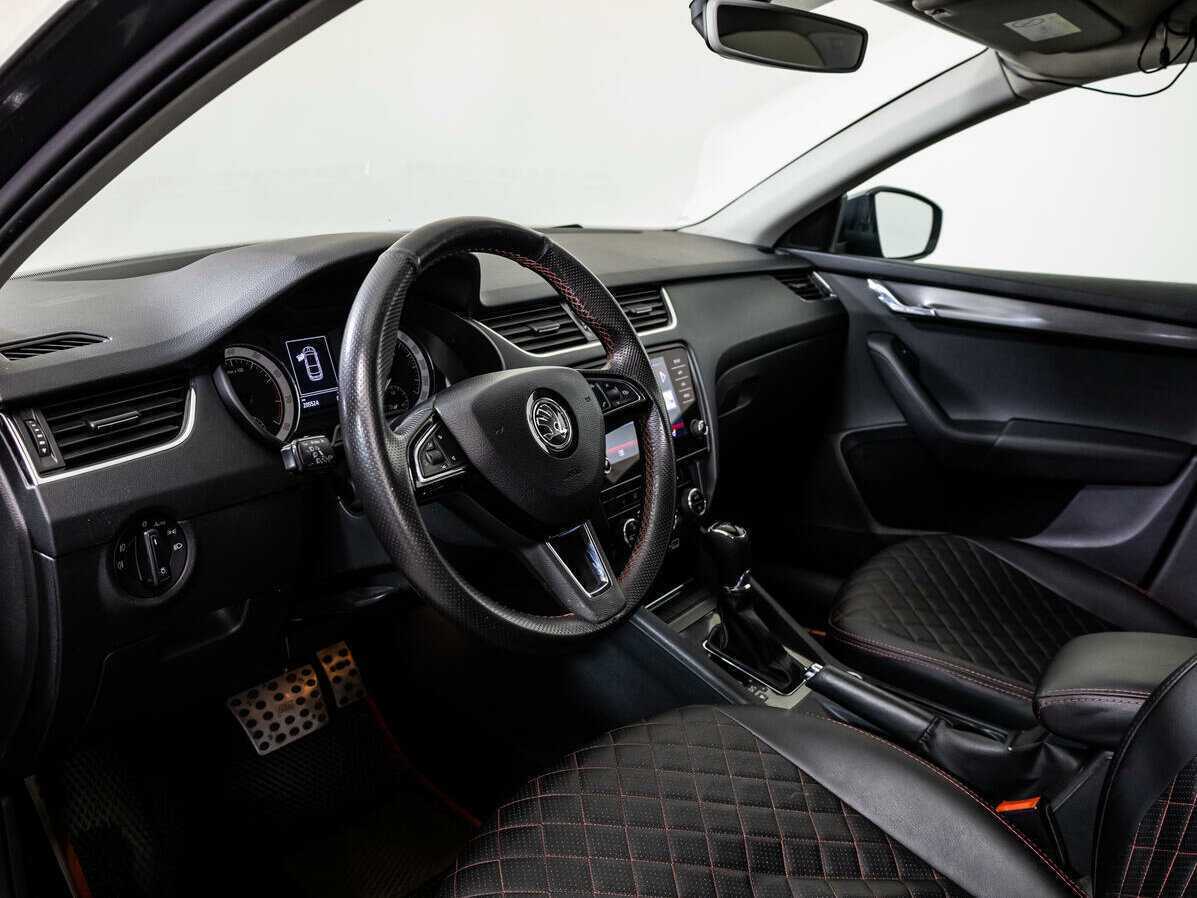 Skoda Octavia с пробегом — 2017 год. Фото: #10