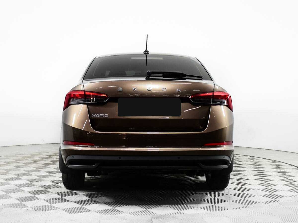 Skoda Rapid с пробегом — 2020 год. Фото: #4