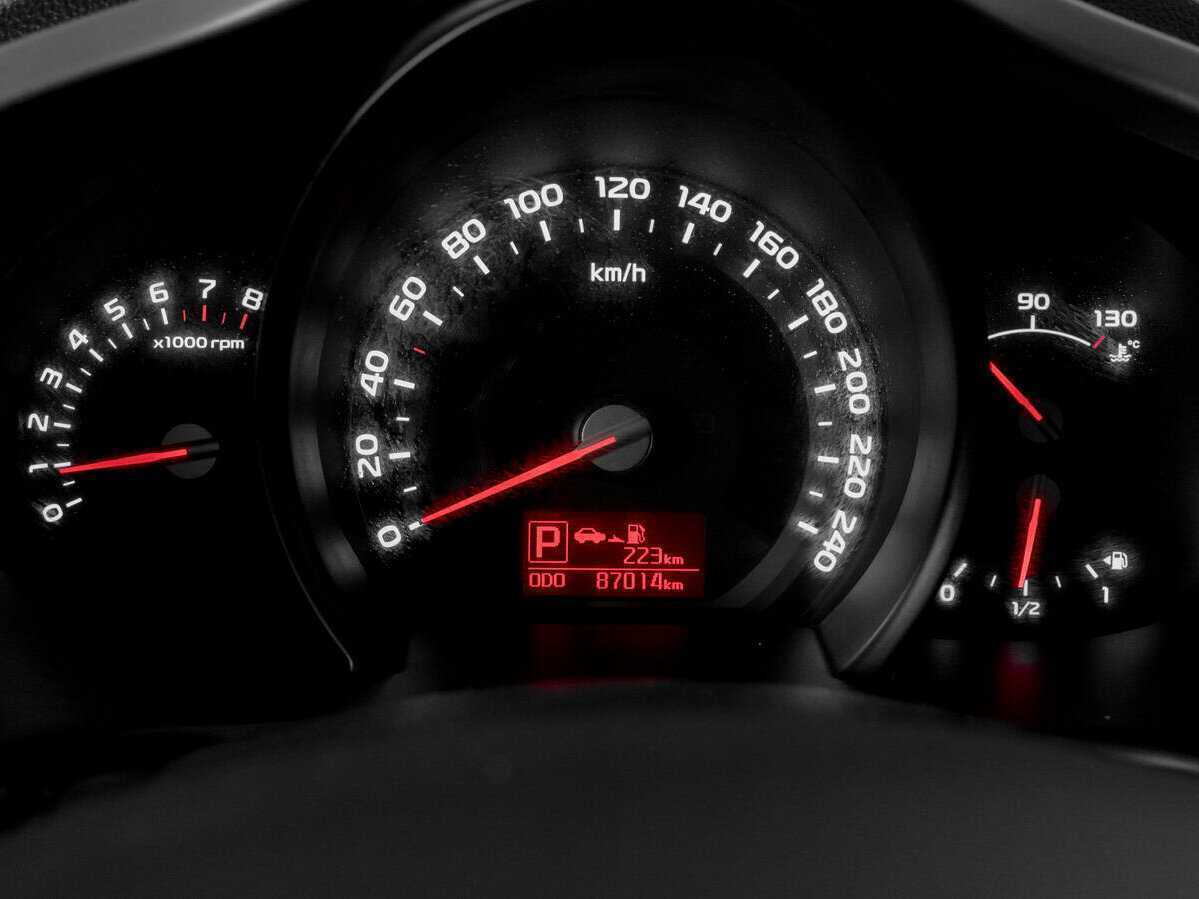 Kia Sportage с пробегом — 2015 год. Фото: #9