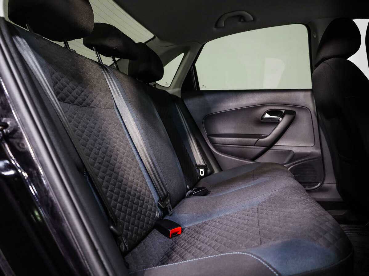 Volkswagen Polo с пробегом — 2020 год. Фото: #10