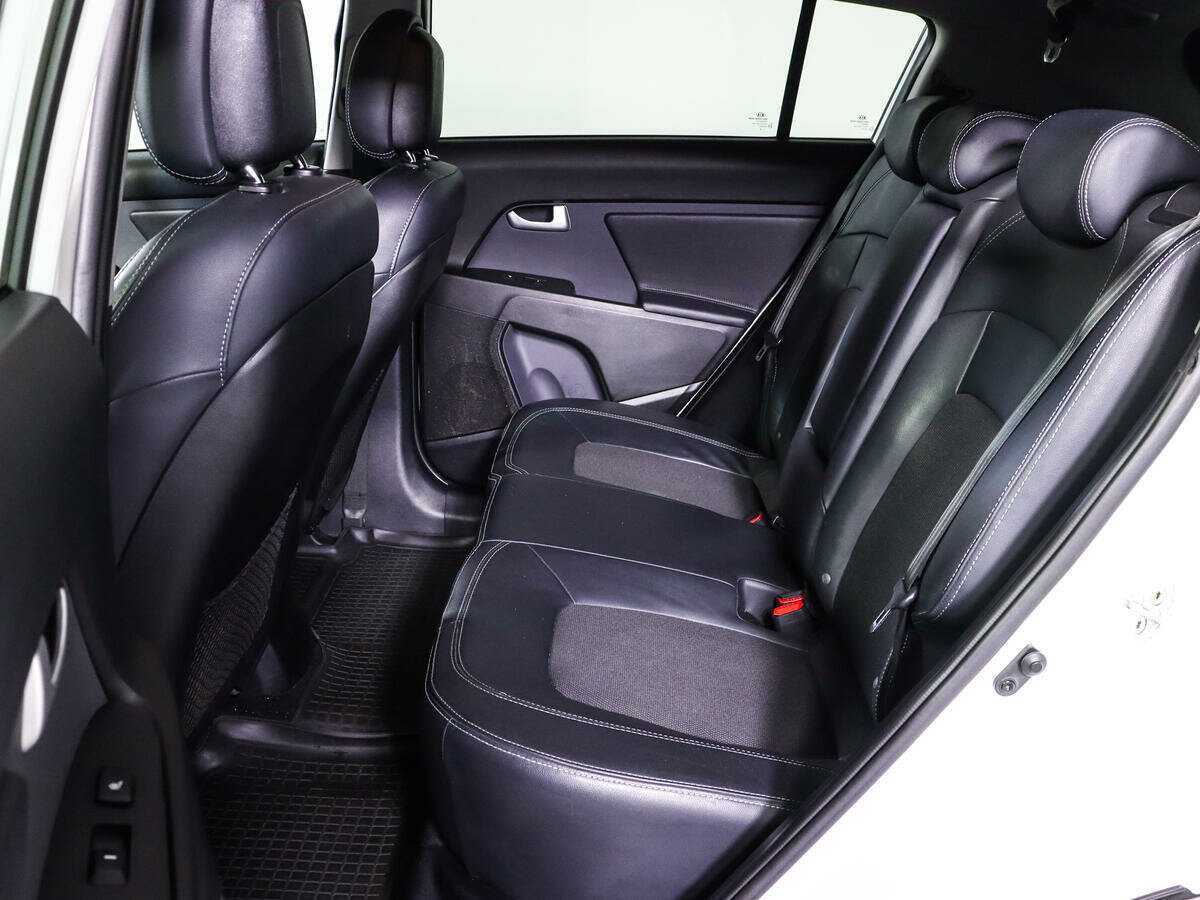 Kia Sportage с пробегом — 2014 год. Фото: #9