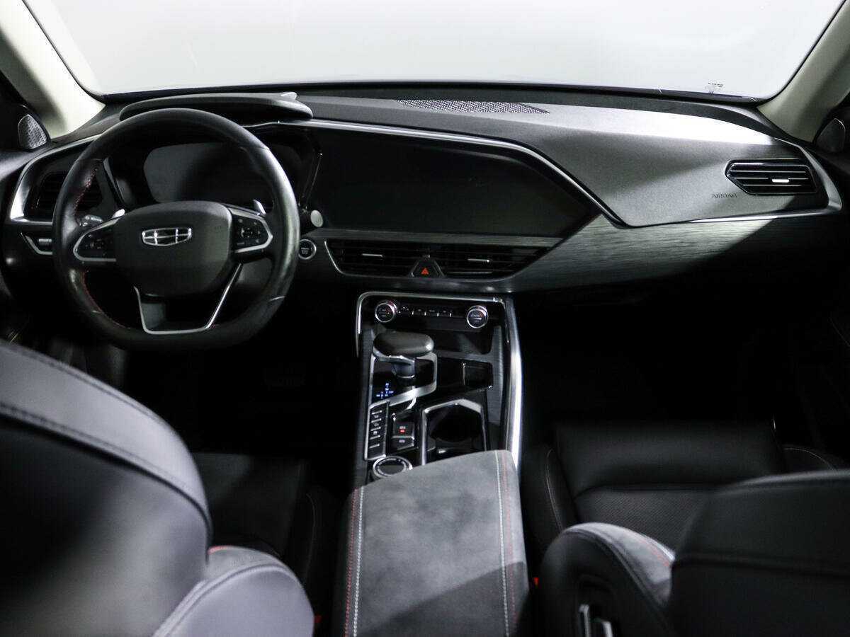 Geely Tugella с пробегом — 2021 год. Фото: #9