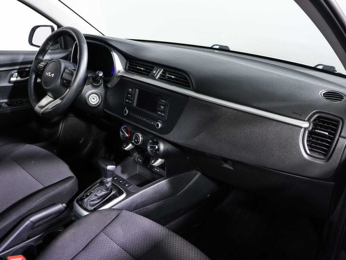 Kia Rio с пробегом — 2022 год. Фото: #8