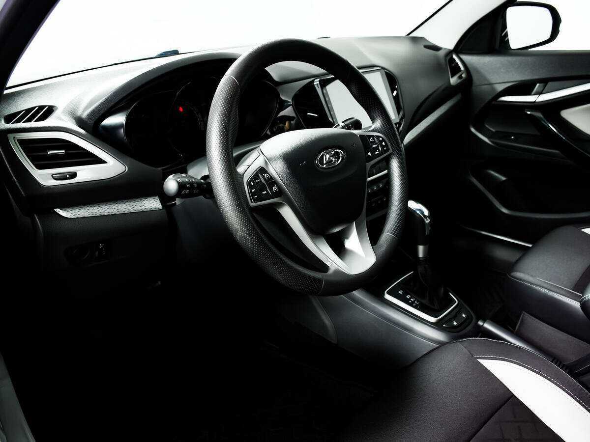 Lada (ВАЗ) Vesta с пробегом — 2021 год. Фото: #12