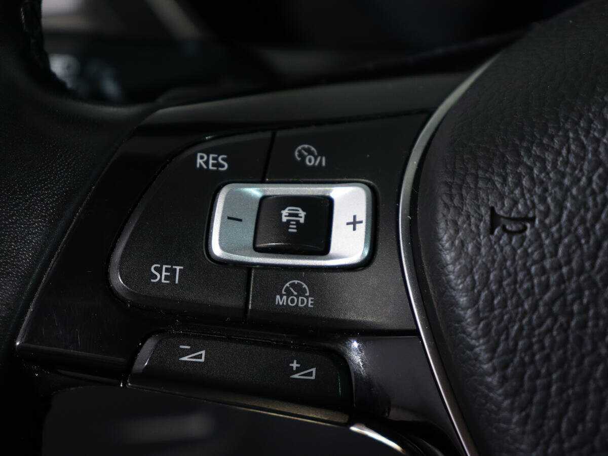 Volkswagen Tiguan с пробегом — 2018 год. Фото: #16