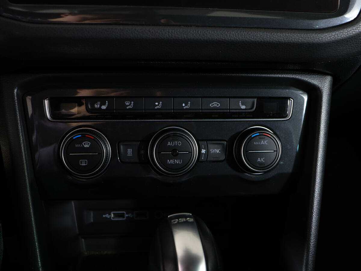 Volkswagen Tiguan с пробегом — 2018 год. Фото: #17