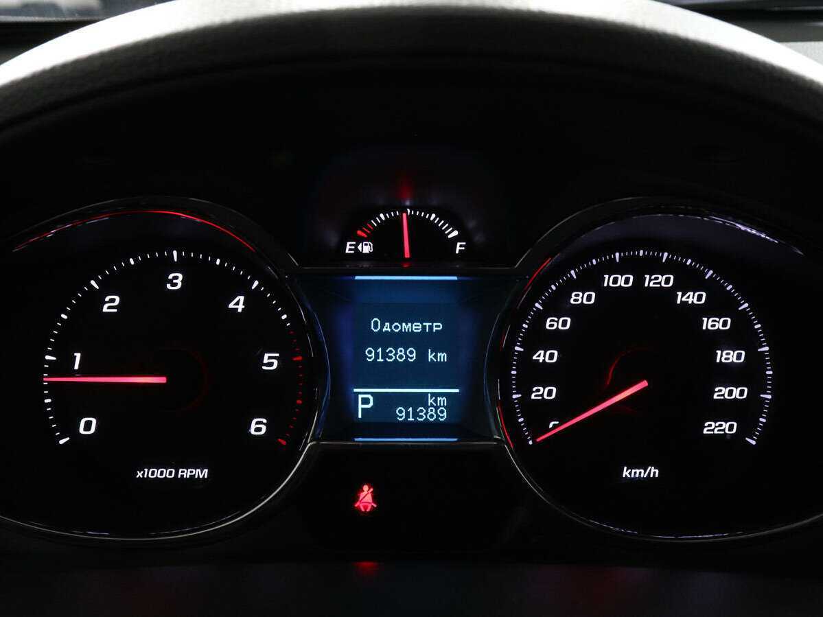 Chevrolet Captiva с пробегом — 2014 год. Фото: #7