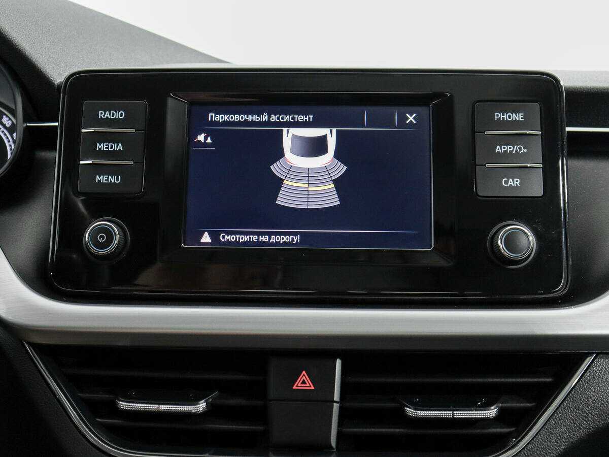 Skoda Rapid с пробегом — 2020 год. Фото: #13