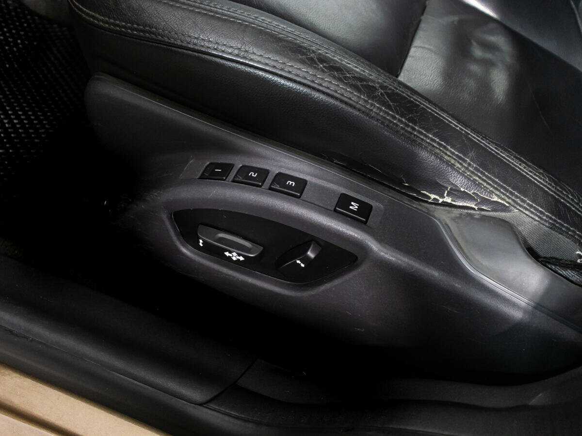 Volvo XC60 с пробегом — 2012 год. Фото: #18