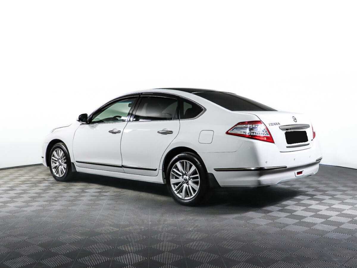 Nissan Teana с пробегом — 2013 год. Фото: #5