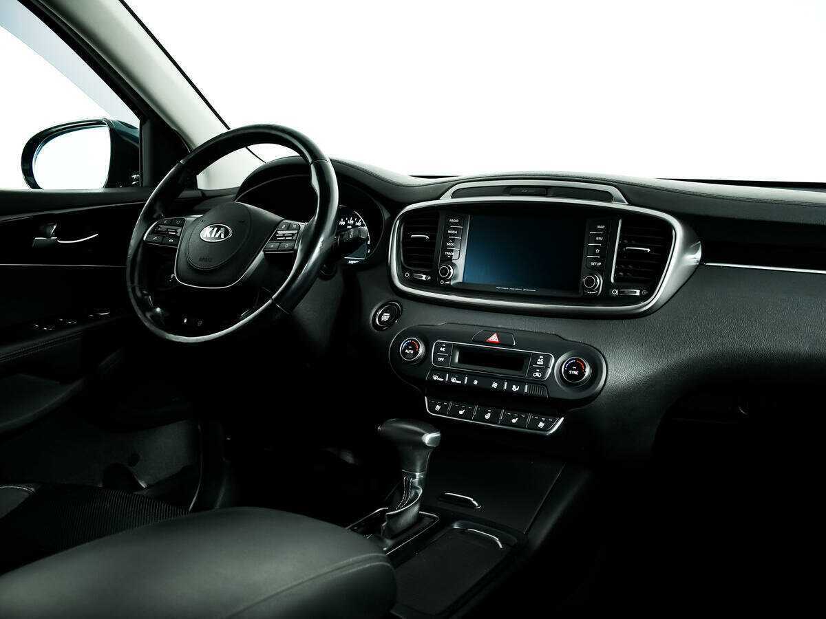 Kia Sorento с пробегом — 2018 год. Фото: #8