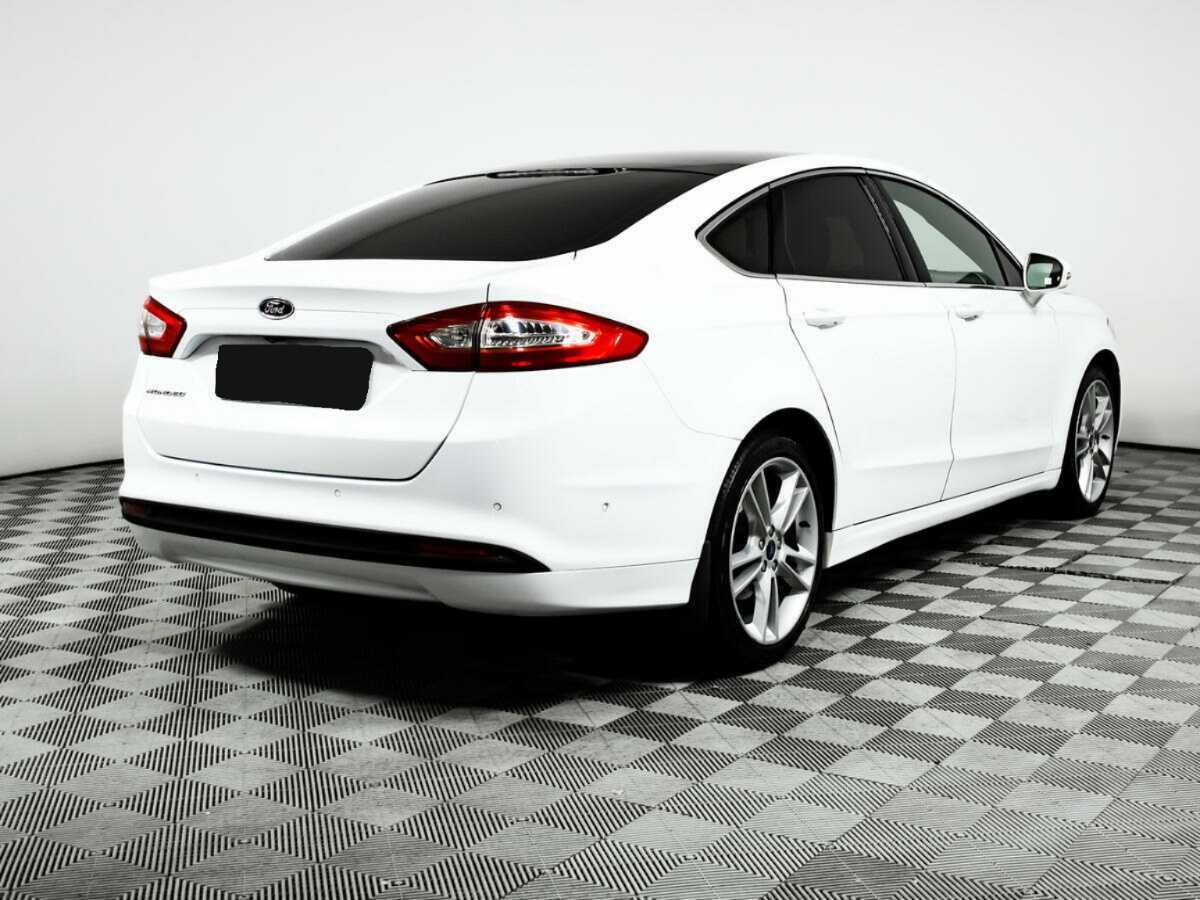 Ford Mondeo с пробегом — 2015 год. Фото: #4