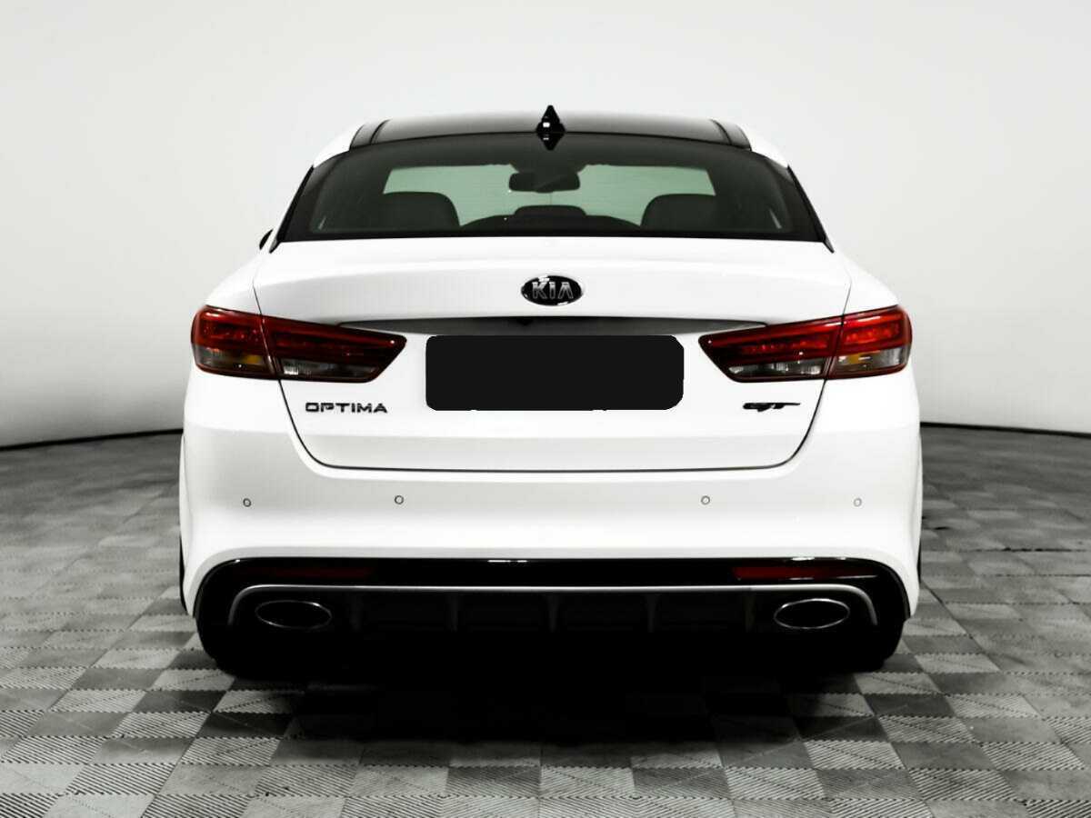 Kia Optima с пробегом — 2018 год. Фото: #5