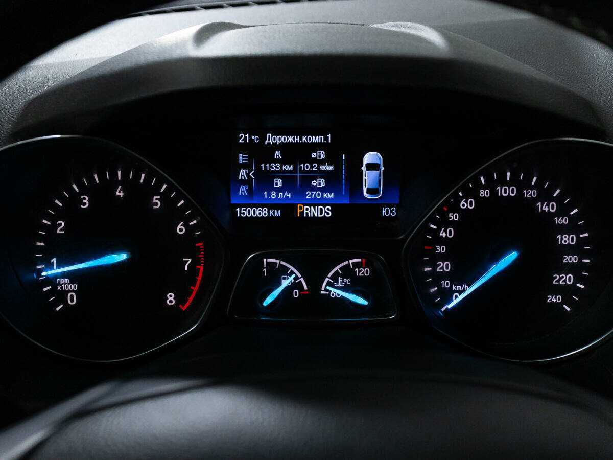 Ford Kuga с пробегом — 2017 год. Фото: #11