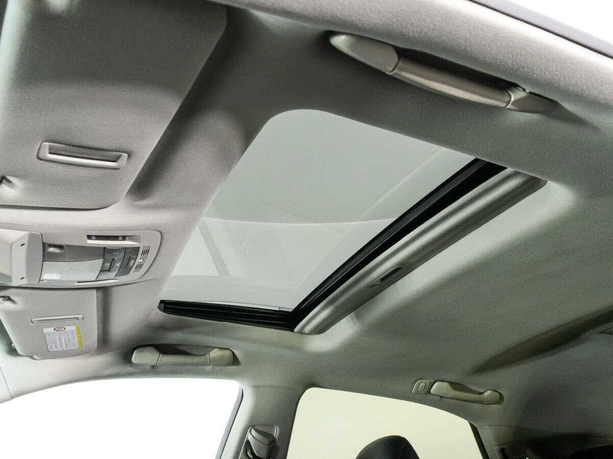 Lexus RX с пробегом — 2012 год. Фото: #16