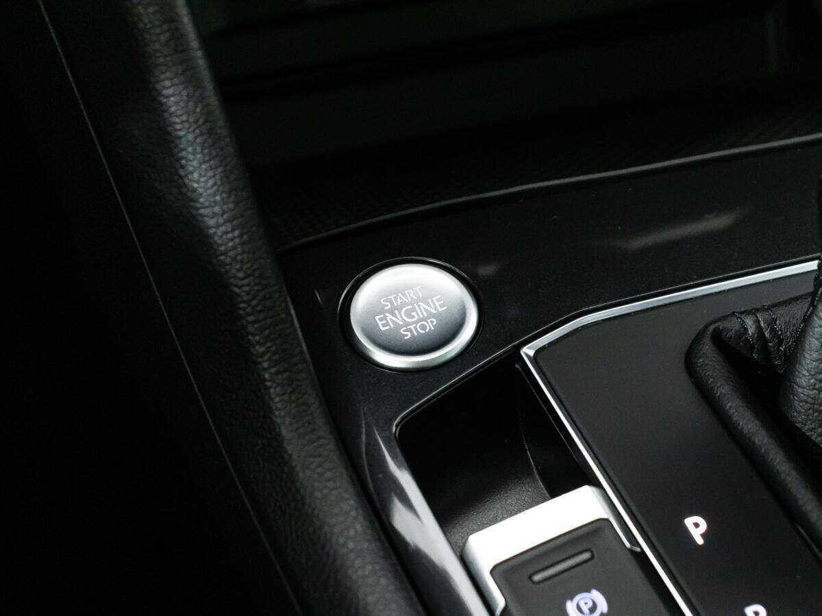 Volkswagen Tiguan с пробегом — 2018 год. Фото: #17