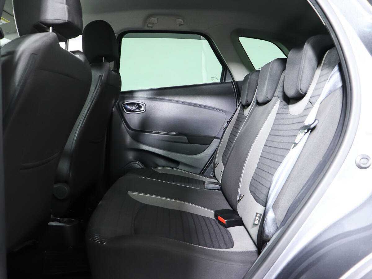 Renault Kaptur с пробегом — 2018 год. Фото: #8