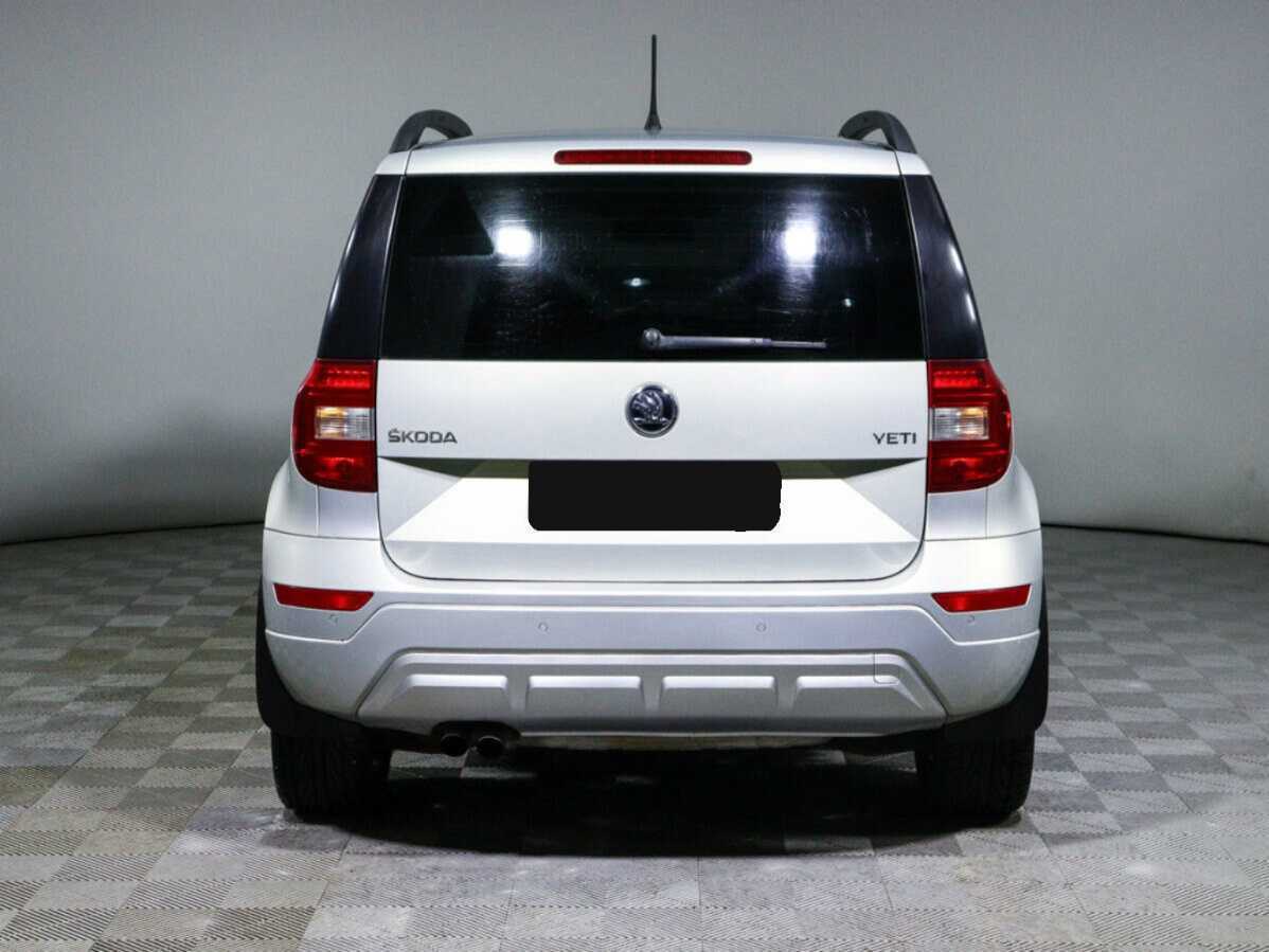 Skoda Yeti с пробегом — 2015 год. Фото: #4