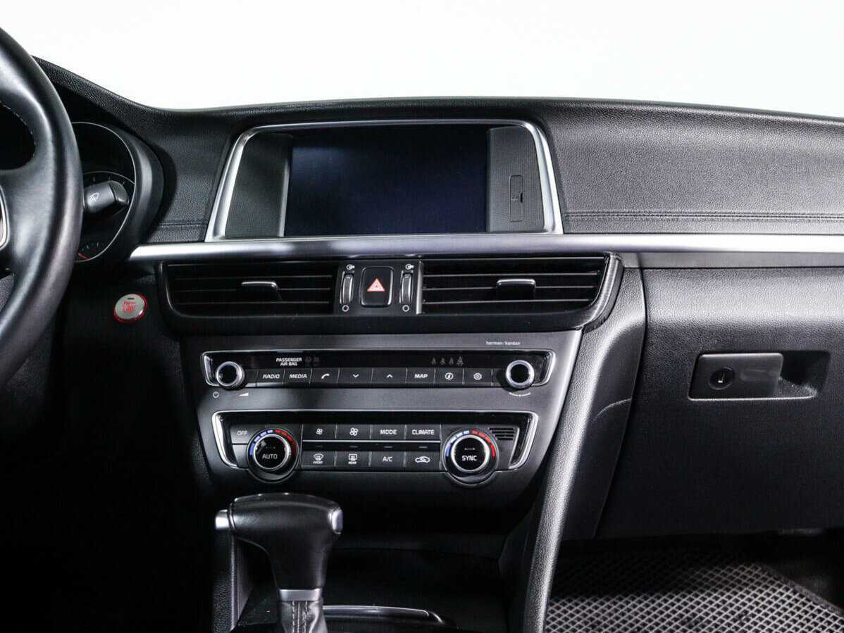 Kia Optima с пробегом — 2018 год. Фото: #9