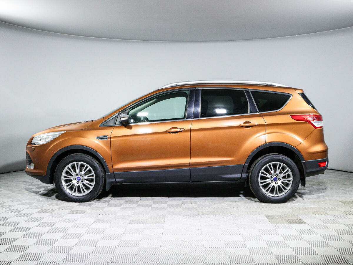 Ford Kuga с пробегом — 2014 год. Фото: #7