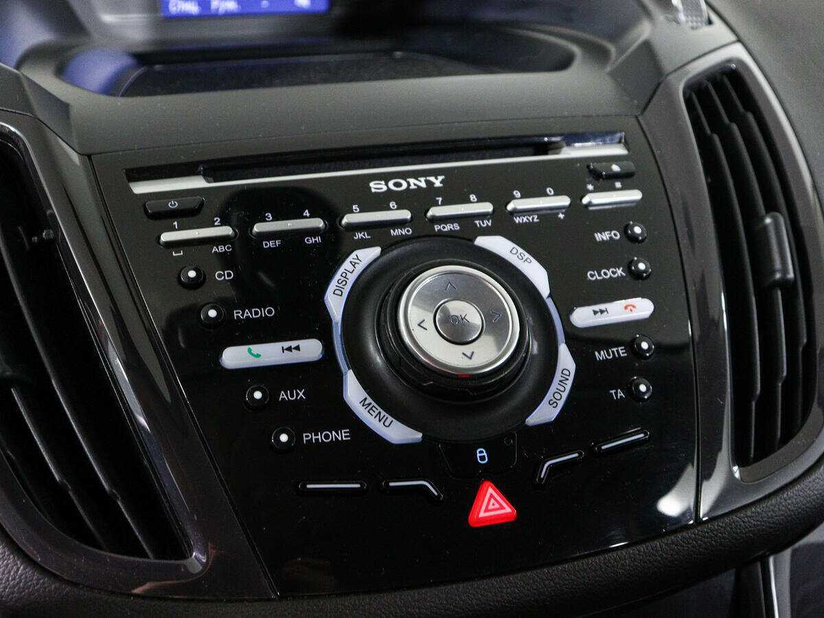 Ford Kuga с пробегом — 2014 год. Фото: #21