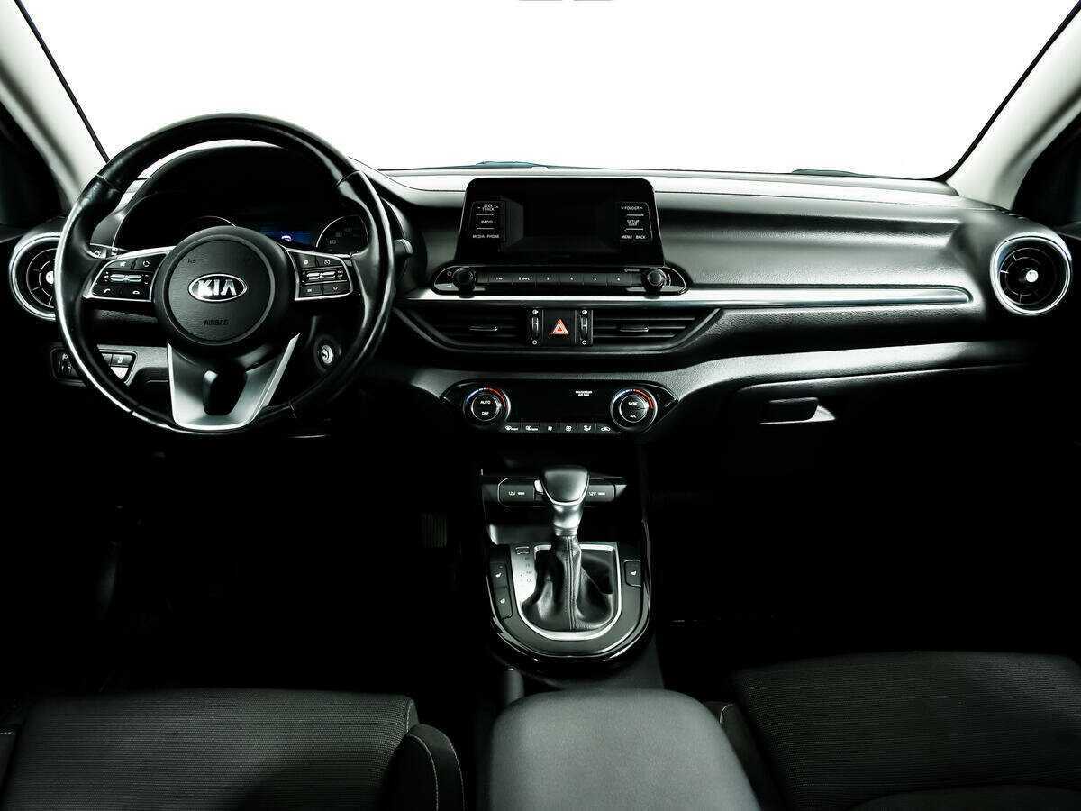 Kia Cerato с пробегом — 2018 год. Фото: #10