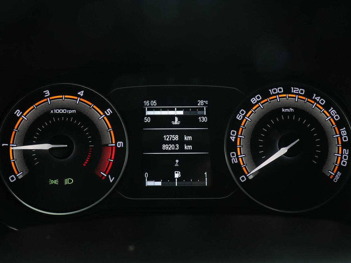 Lada (ВАЗ) Vesta с пробегом — 2024 год. Фото: #10