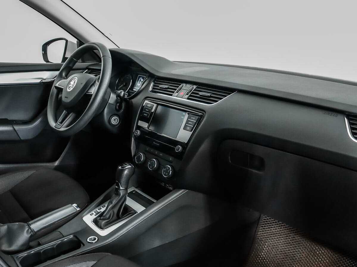 Skoda Octavia с пробегом — 2018 год. Фото: #10