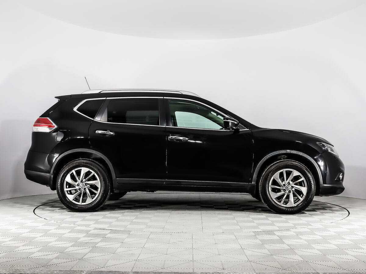 Nissan X-Trail с пробегом — 2015 год. Фото: #3