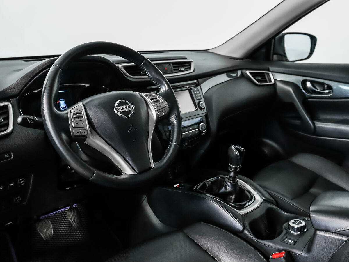 Nissan X-Trail с пробегом — 2015 год. Фото: #8